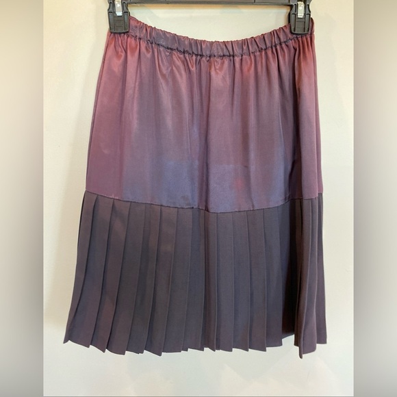 Vintage Pleated Ombré Skirt Red Black Size 8 - Picture 1 of 7